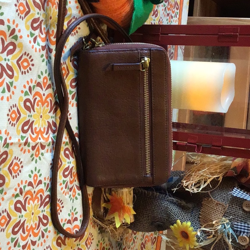 Fossil wallet/ crossbody purse